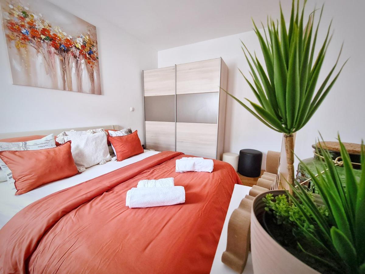 Luxury Apartment Salona Экстерьер фото