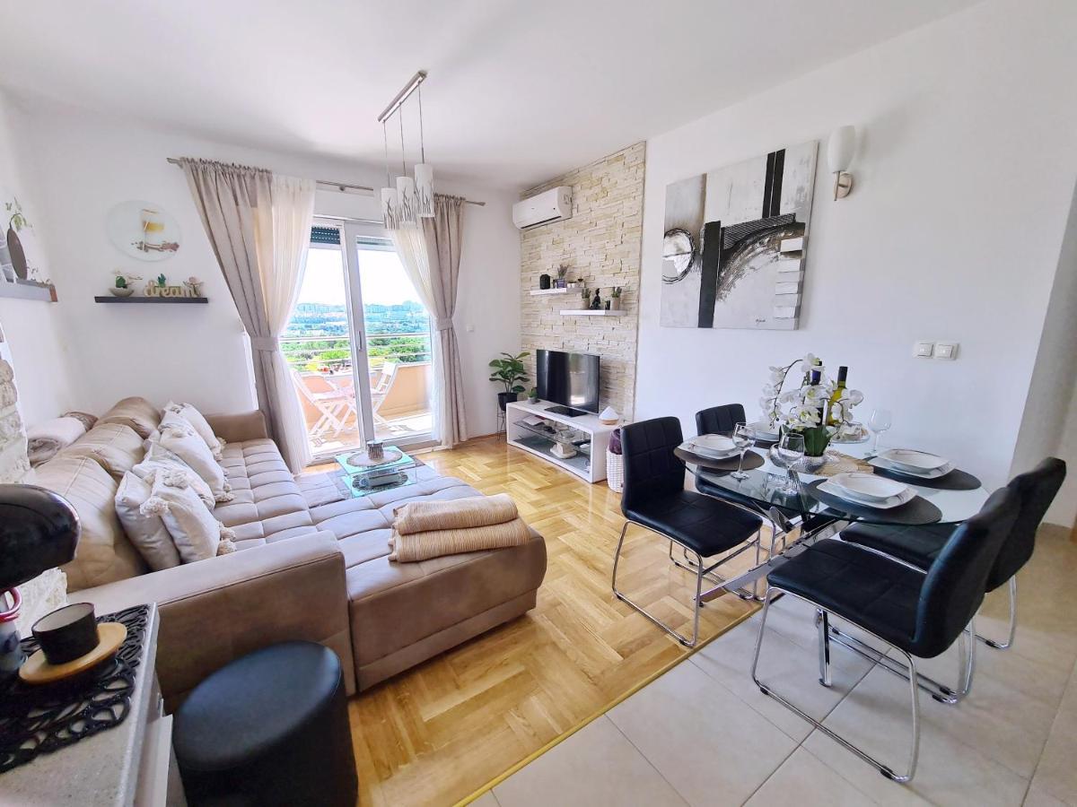 Luxury Apartment Salona Экстерьер фото
