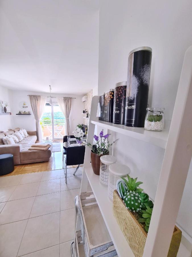 Luxury Apartment Salona Экстерьер фото