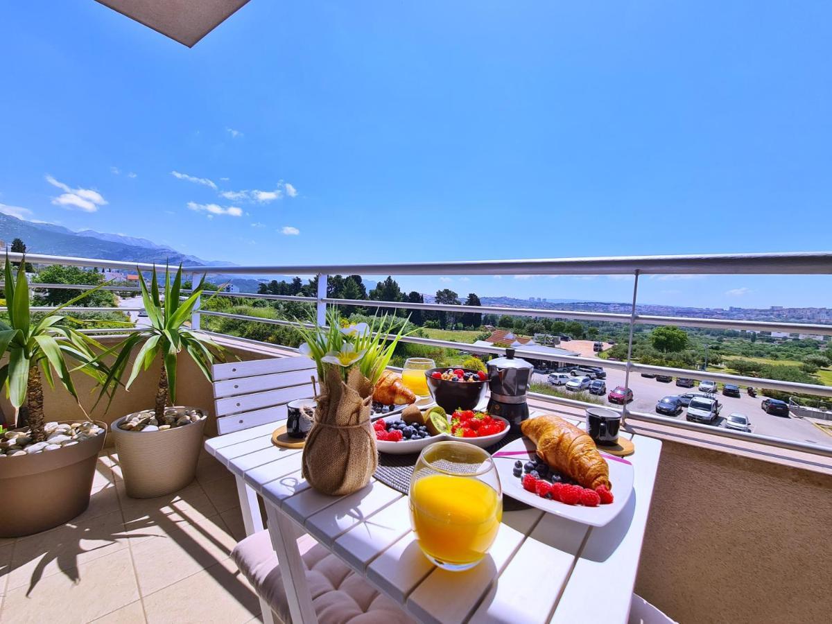 Luxury Apartment Salona Экстерьер фото